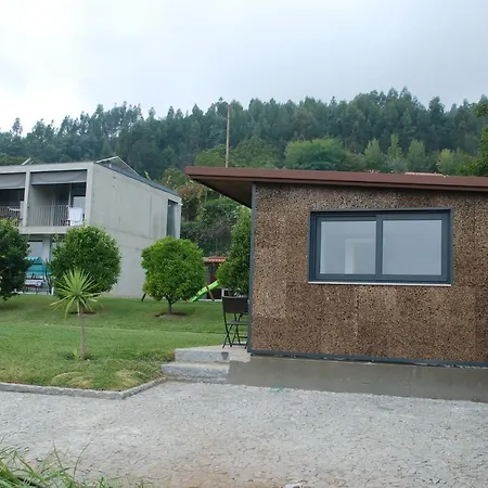 Quinta Pedras De Baixo 住宿加早餐酒店