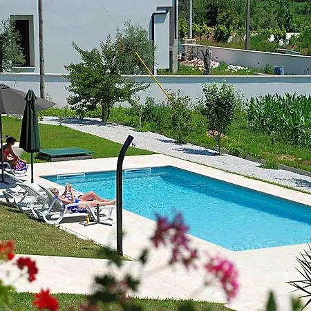 Quinta Pedras De Baixo Panzió Longos