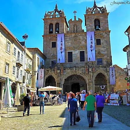 Panzió Quinta Pedras De Baixo Longos