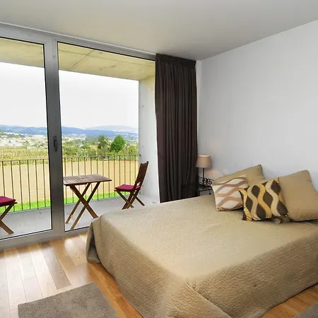 Quinta Pedras De Baixo Alojamento de Acomodação e Pequeno-almoço Longos