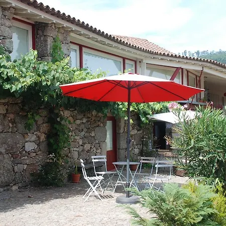 Bed & Breakfast Quinta Pedras De Baixo Longos