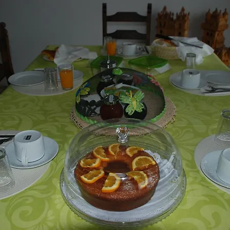 Alojamento de Acomodação e Pequeno-almoço Quinta Pedras De Baixo