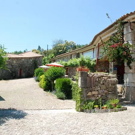 Oda ve Kahvaltı Quinta Pedras De Baixo Longos