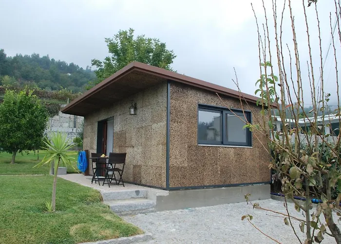 Quinta Pedras De Baixo * Longos